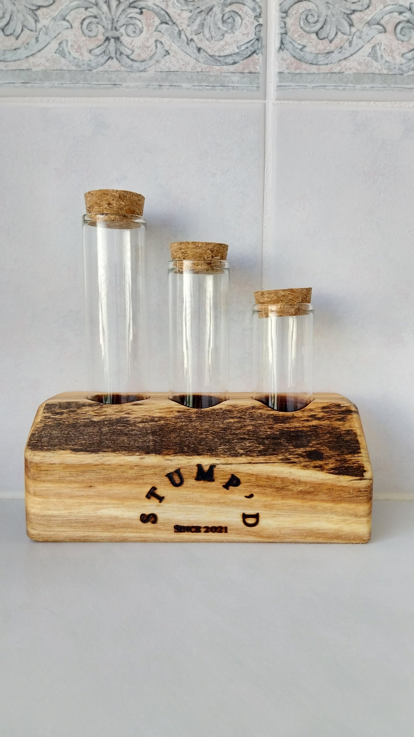 Bud Vase / Plant Propagation 3 tubes - Marri
