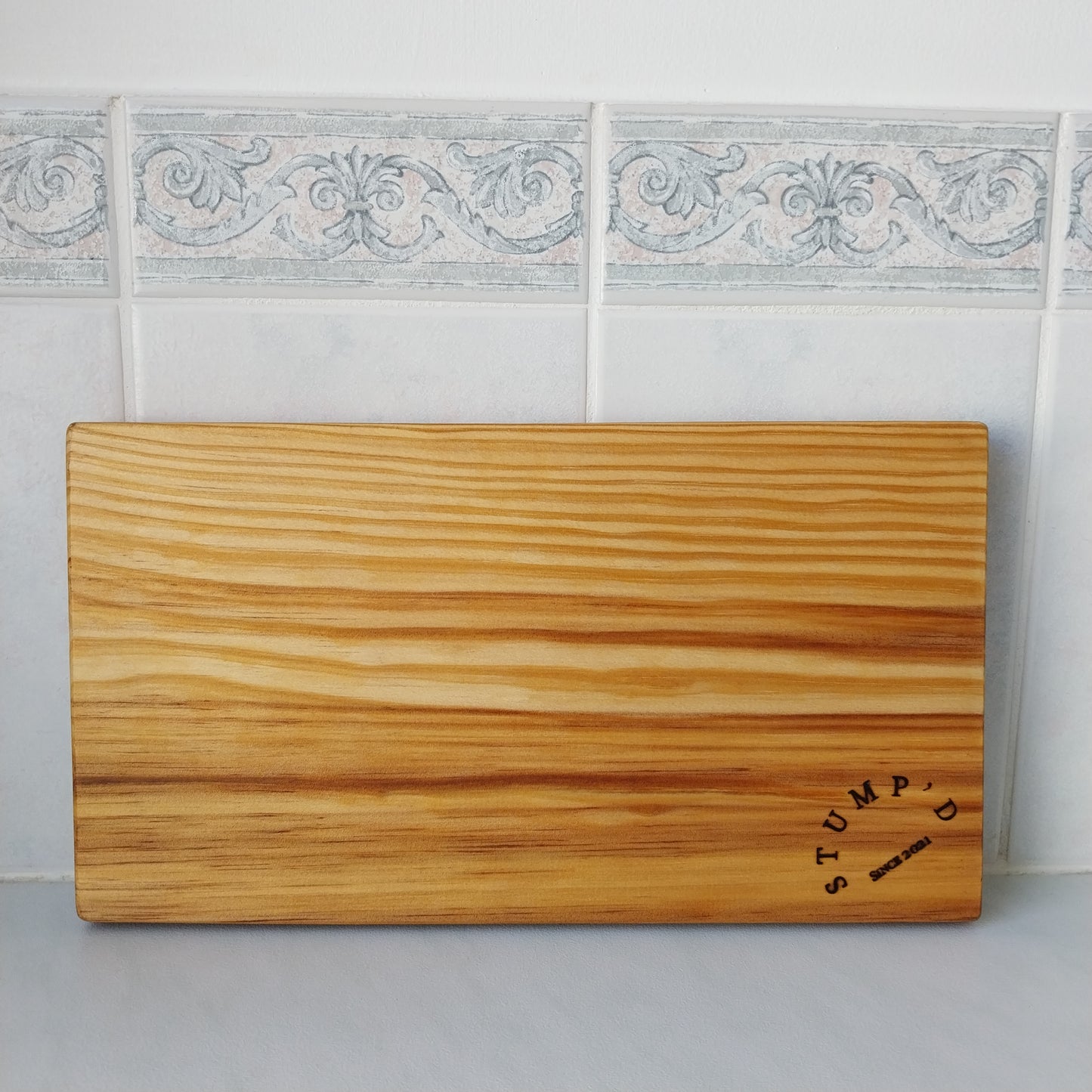 Board - Red Pine Board